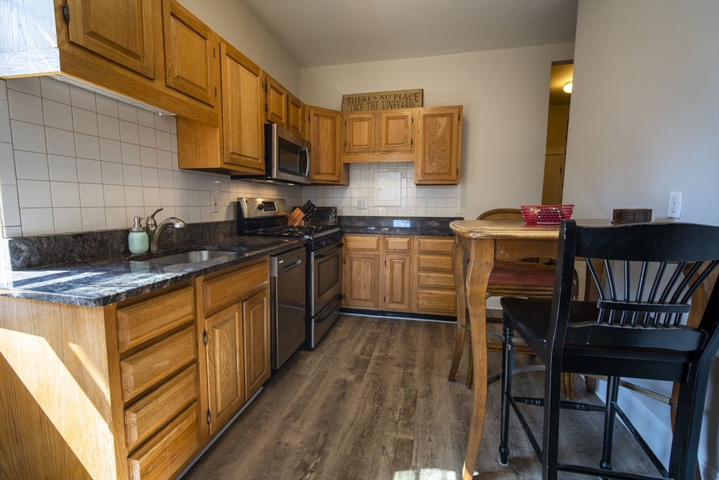 164 Strathmore Rd, Brighton