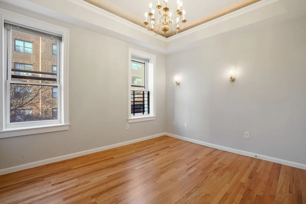 617 Massachusetts Ave, Roxbury