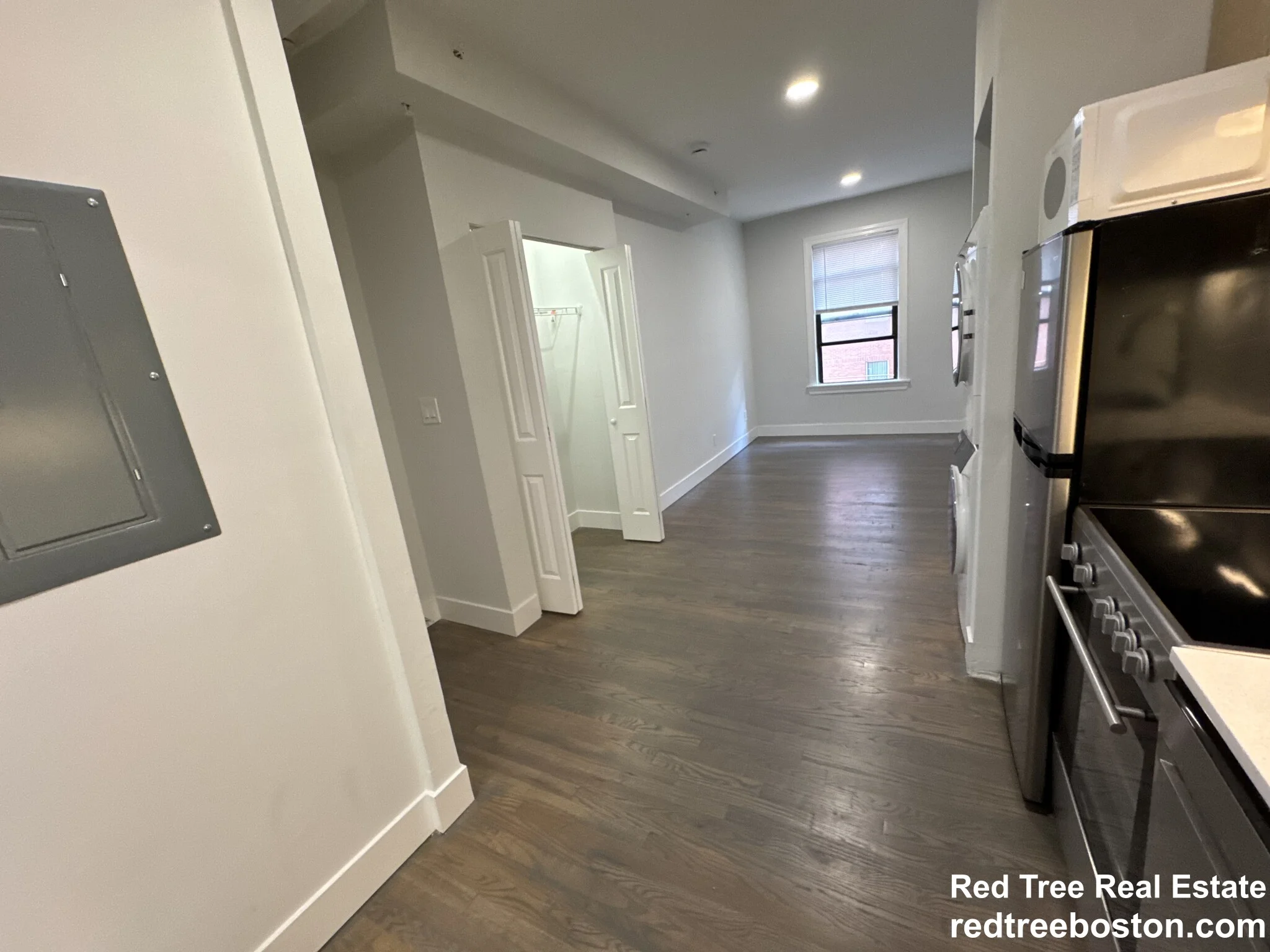 270 Newbury St, Back Bay