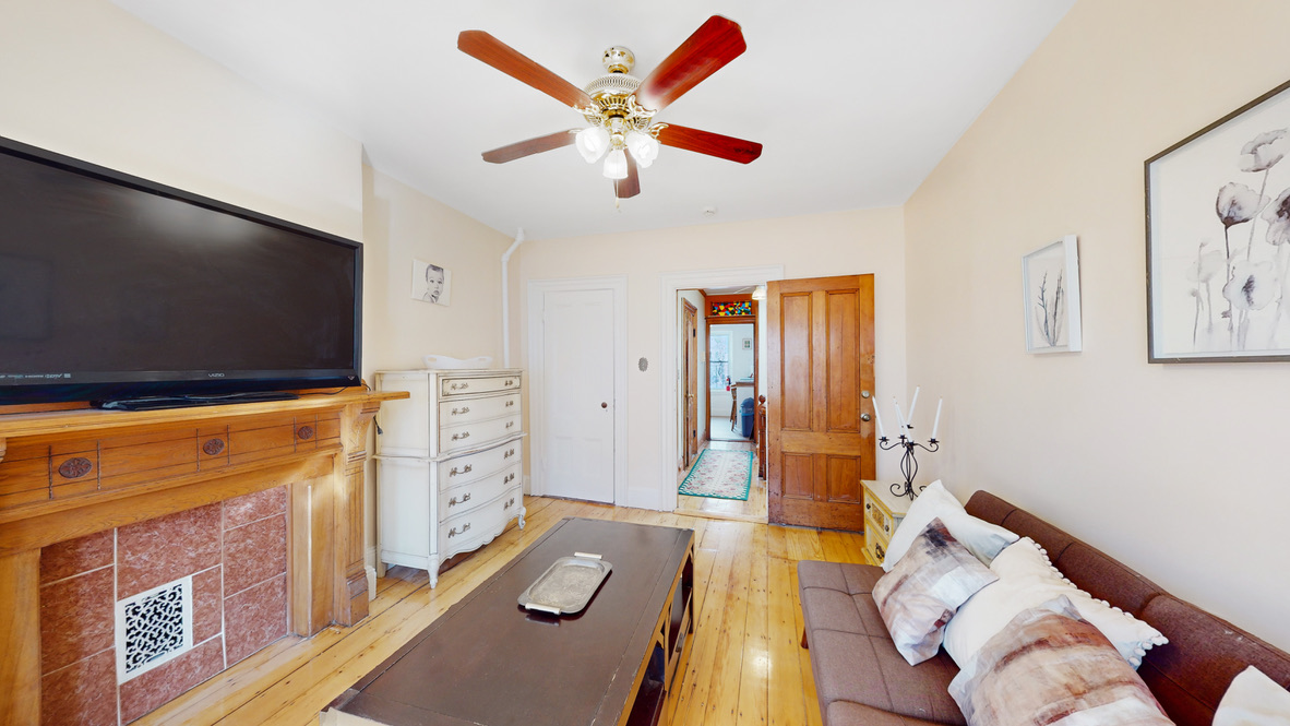 1.5 bed, 1 bath apartment for rent at 2 Durham St Unit PH, Back Bay — photo 5 of 9