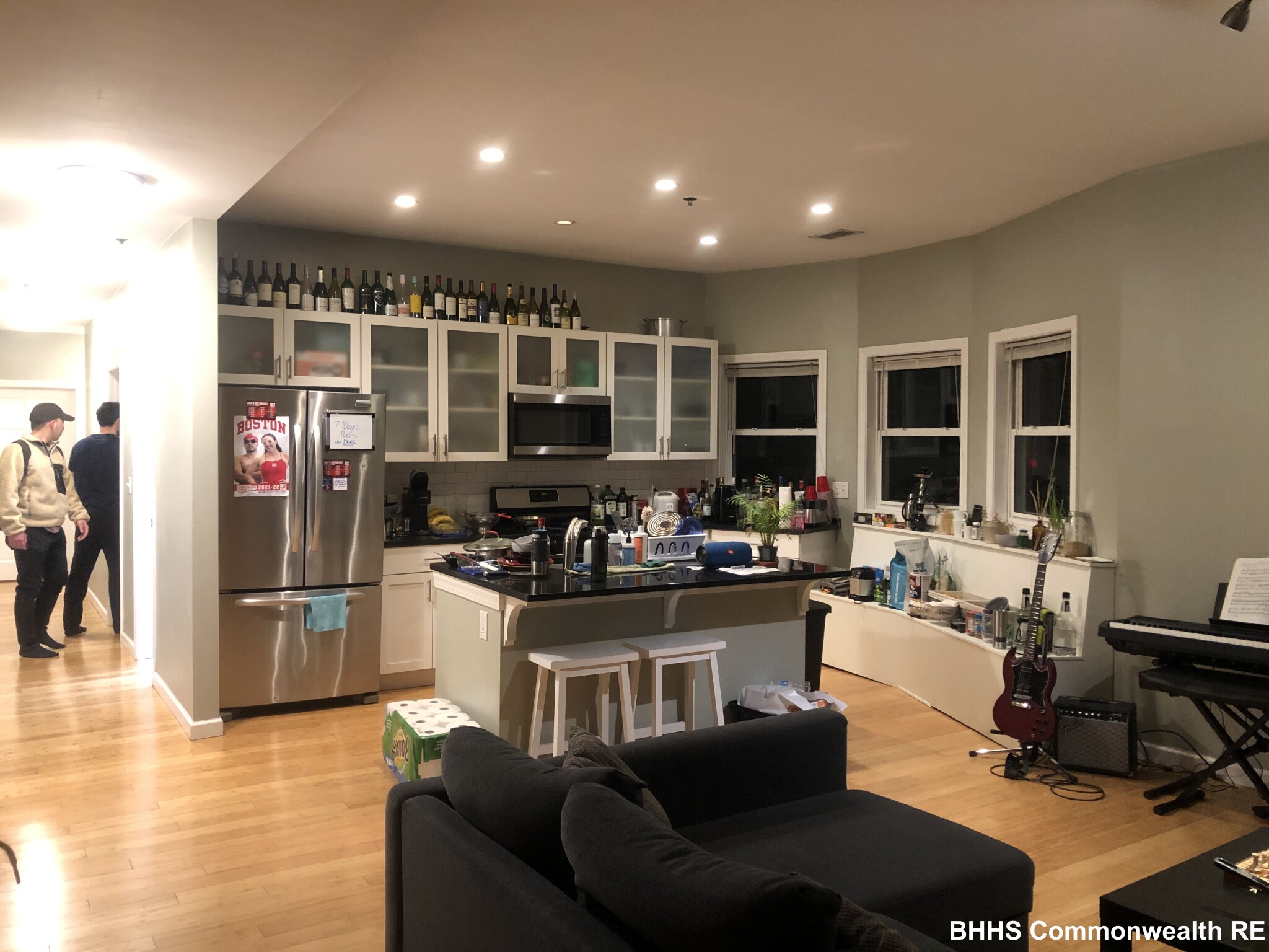 4 bed, 2 bath apartment for rent at 106 Chester St Unit 1, Allston — photo 6 of 15