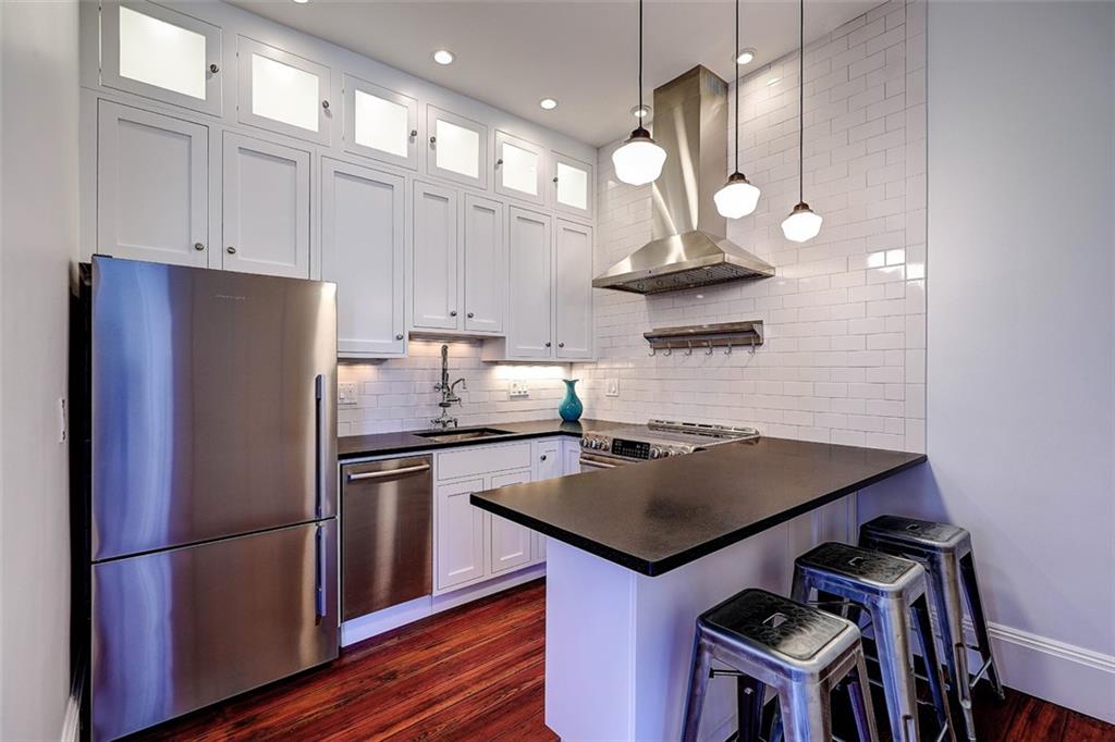 1 bed, 1 bath apartment for rent at 22 Halsey St Unit 2, College Hill — photo 8 of 18