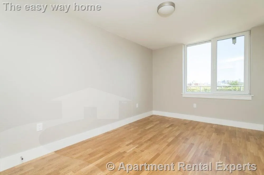 334 Harvard St, Harvard Square