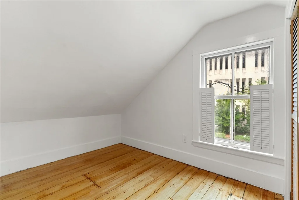 4 Mason St, West Cambridge