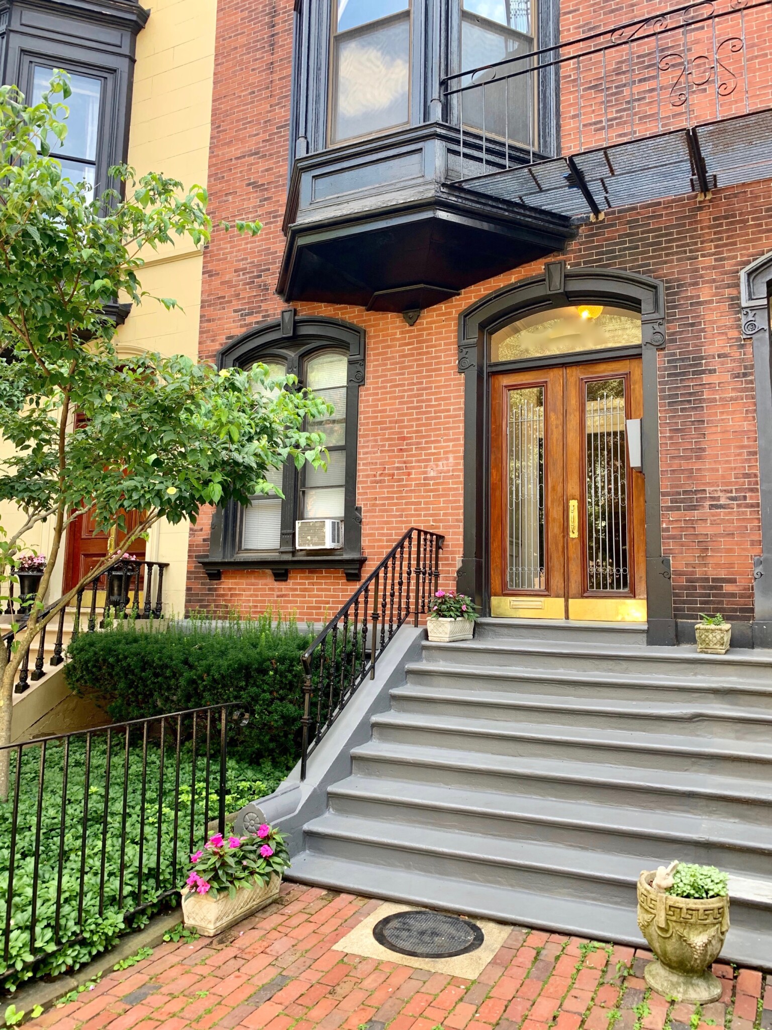 231 Beacon St, Back Bay