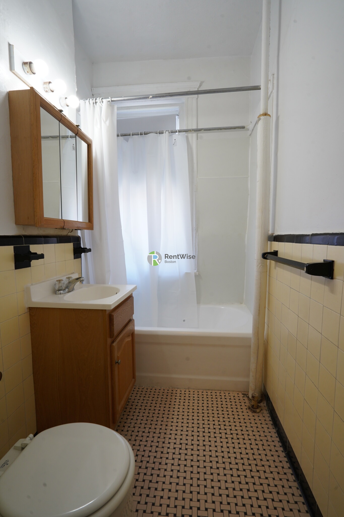 66 Chiswick Rd, Brighton