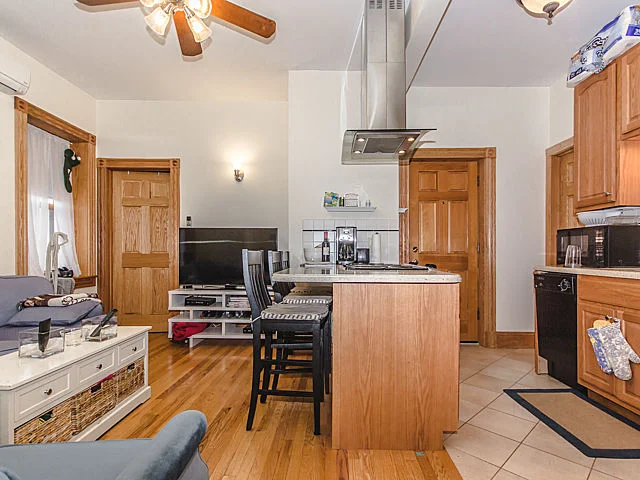 97 Myrtle St, Beacon Hill