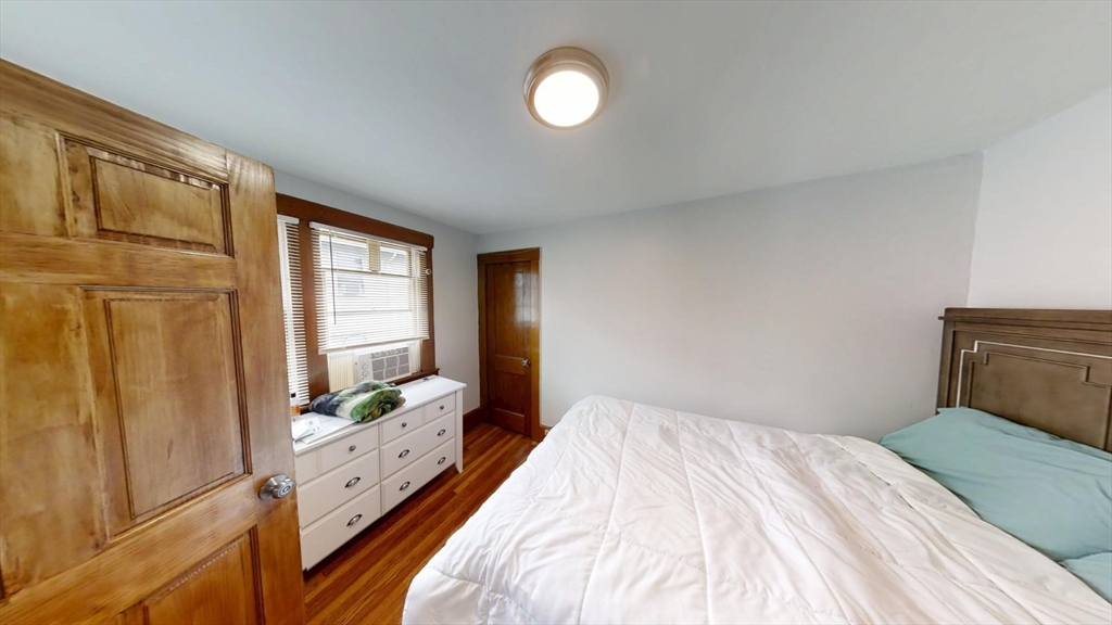 200 Harris St, Revere