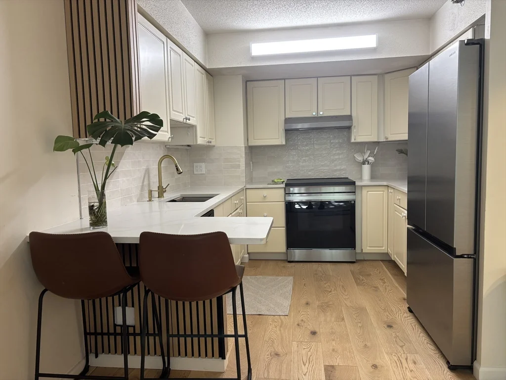 1731 Beacon St, Brookline