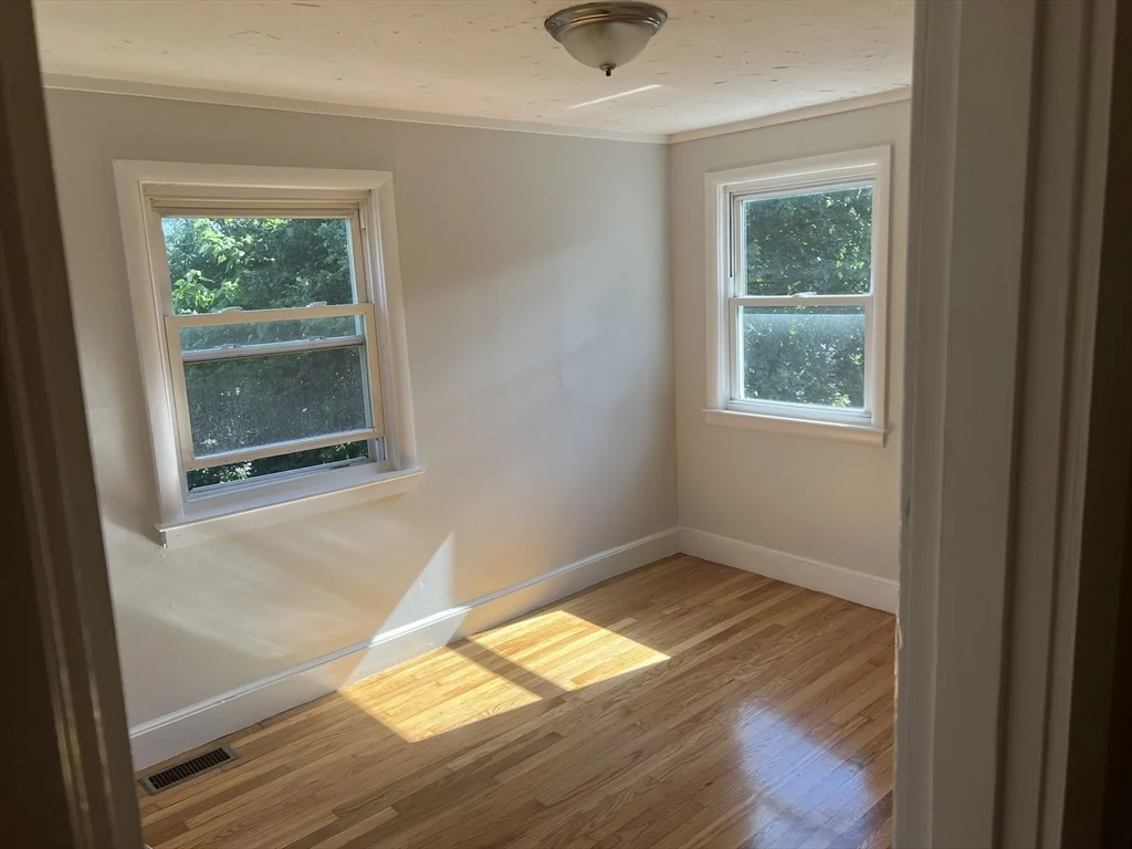 69 Beacon Park, Brockton