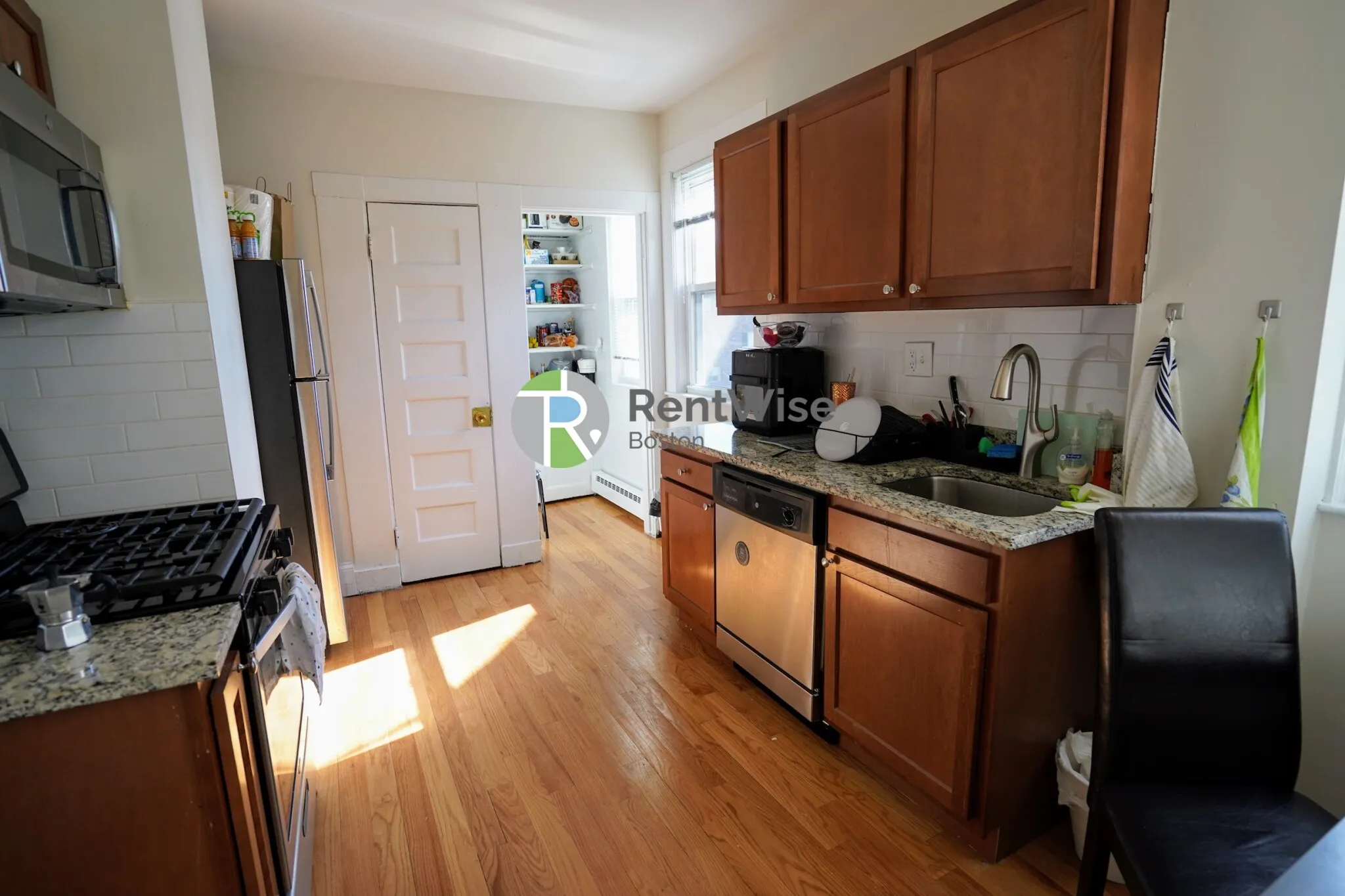 3 Ashford Ct, Allston