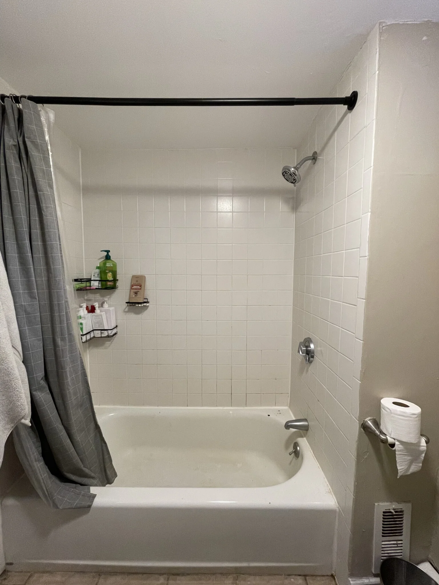 8 Sunset St, Mission Hill