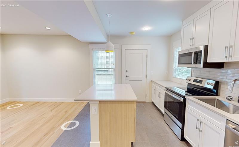 210 Banks St, Riverside