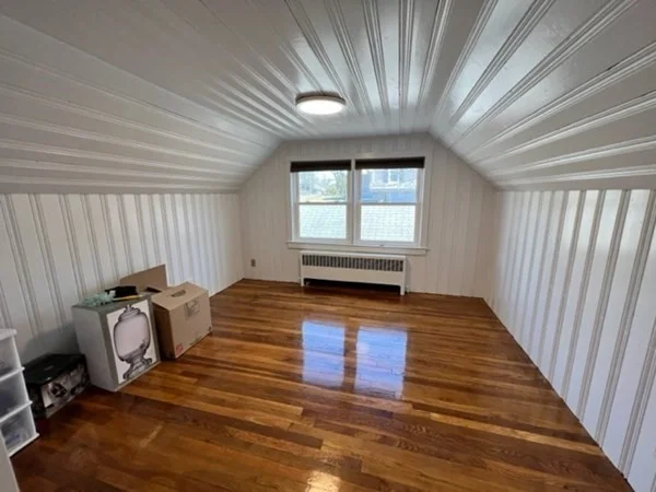 375 Elm St, Braintree