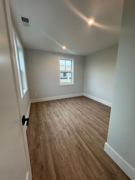 1000 Washington St, Dedham