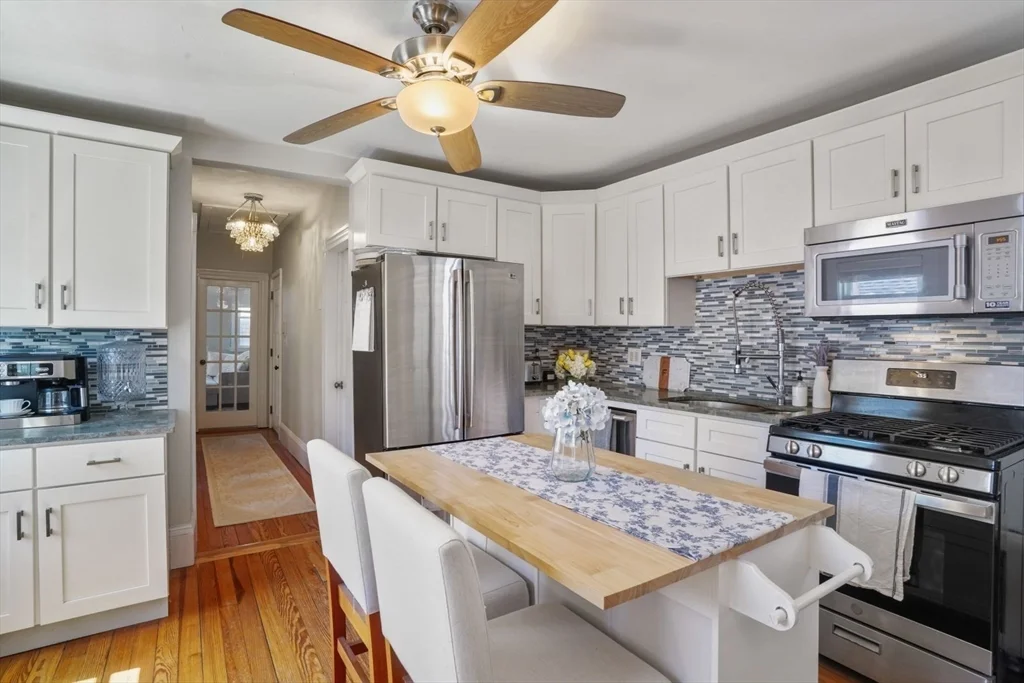 79 Pearl St, Charlestown