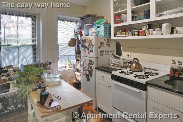 112 Willow St, Inman Square