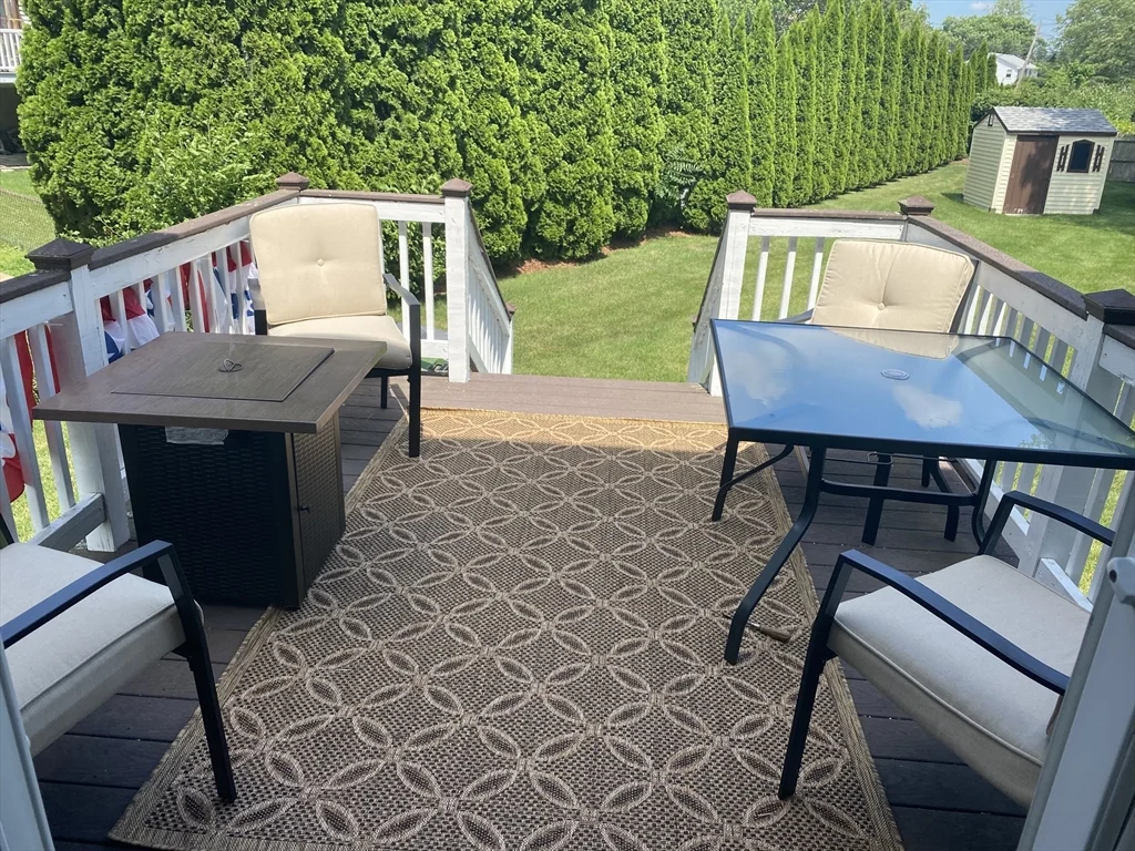 26 Moreland Ave, Dedham