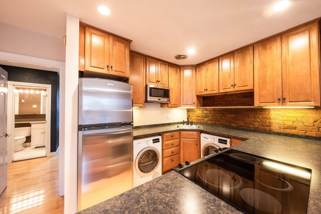 8 Battery St, North End