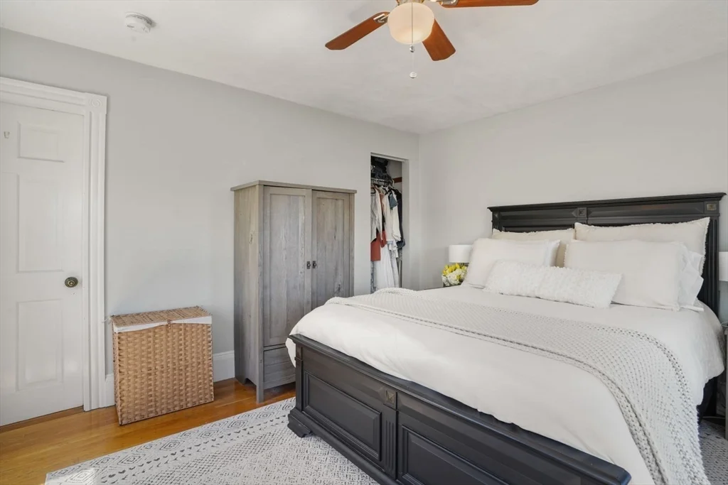 79 Pearl St, Charlestown
