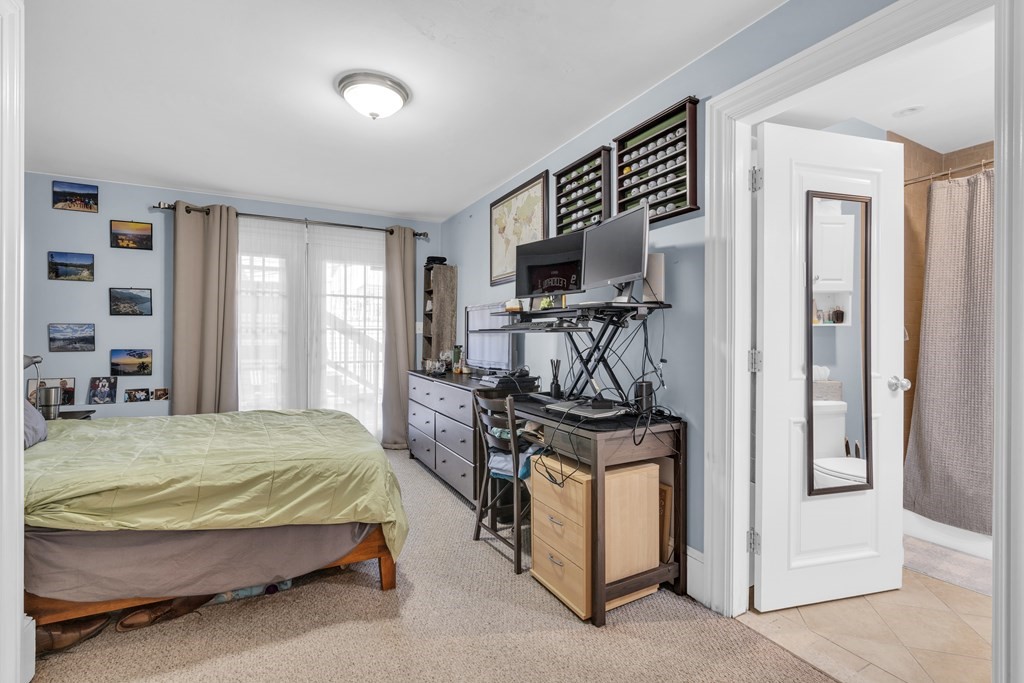 55 Gates St, South Boston