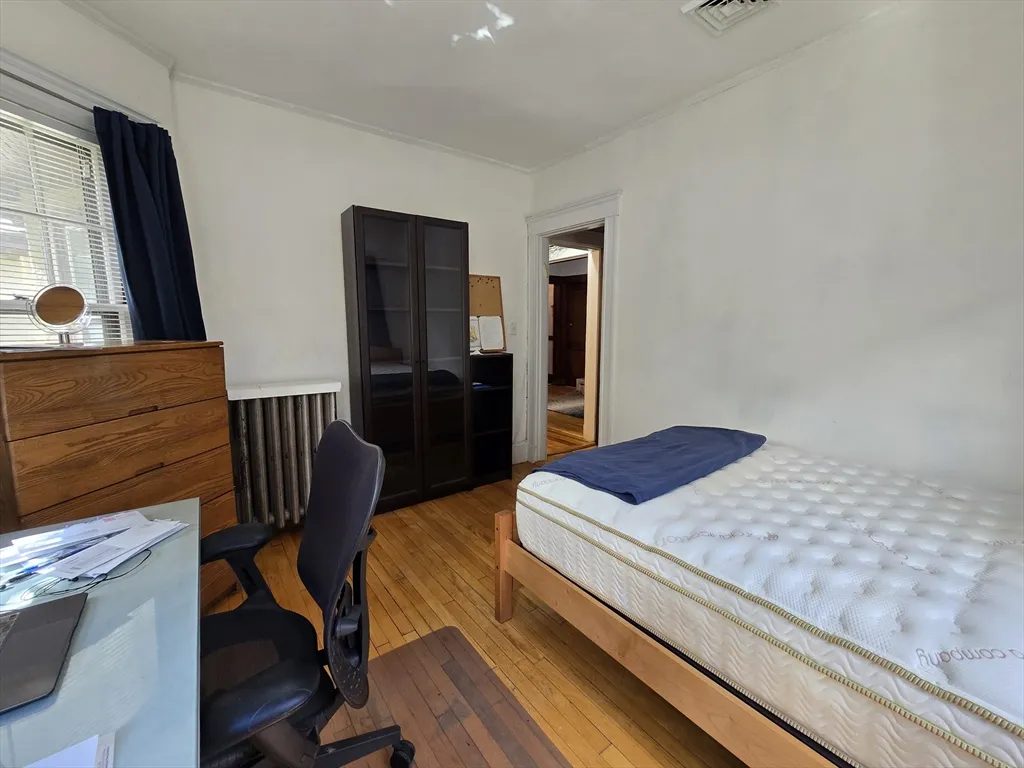 11 Story St, Harvard Square