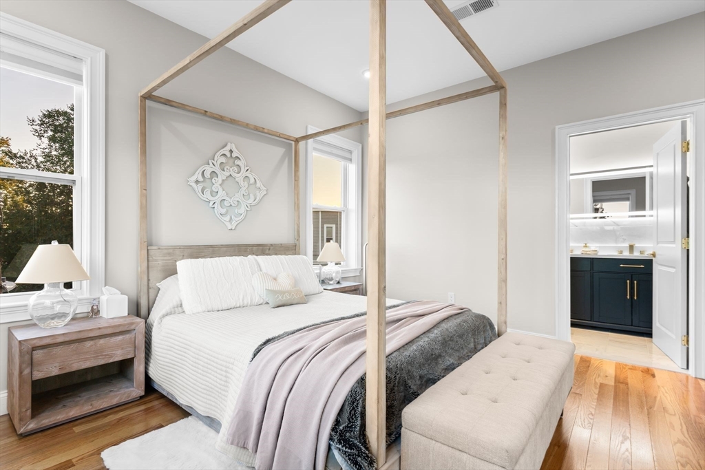 35 Somerset Ave, Winthrop