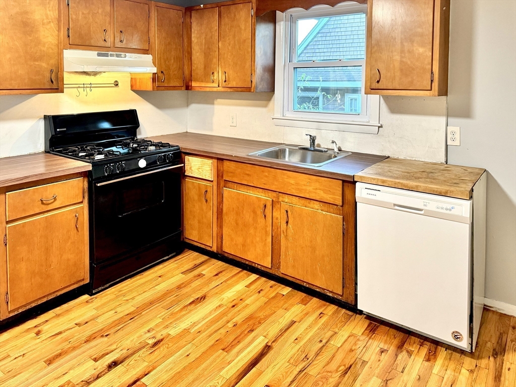 64 Ridgemont St, Brighton