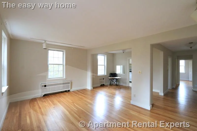1716 Cambridge St, Harvard Square