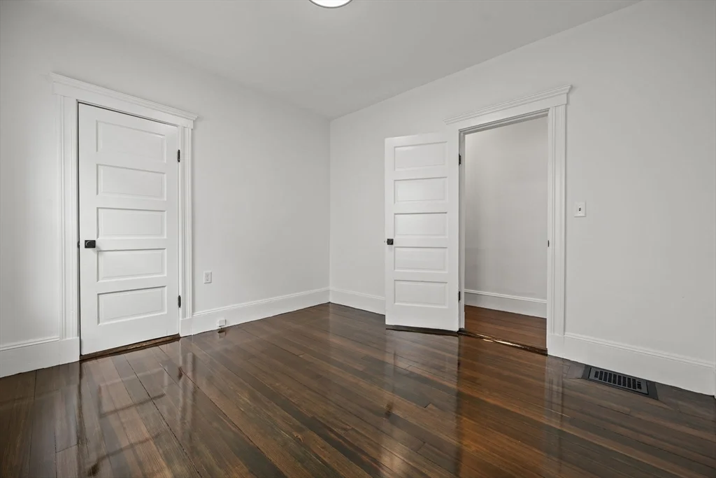 55 Surrey St, Glenwood