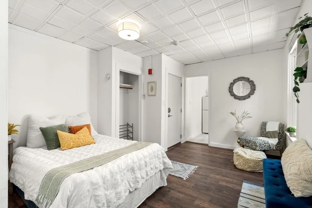 928 Dorchester Ave, Dorchester