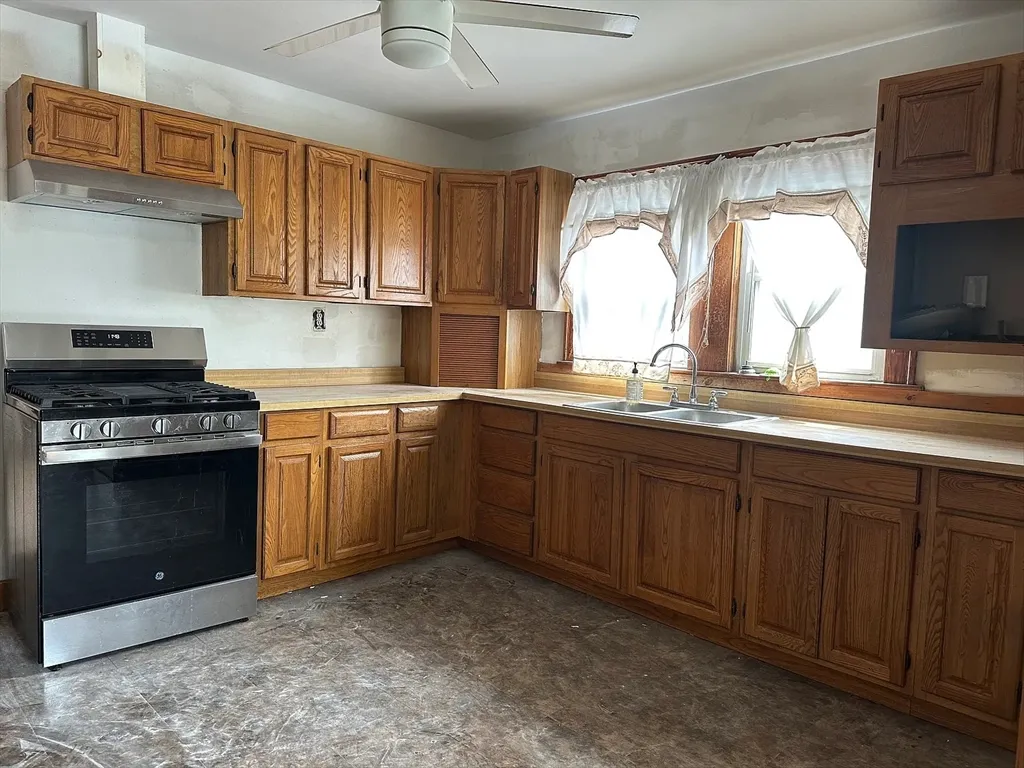 74-76 Governor St, Ten Hills