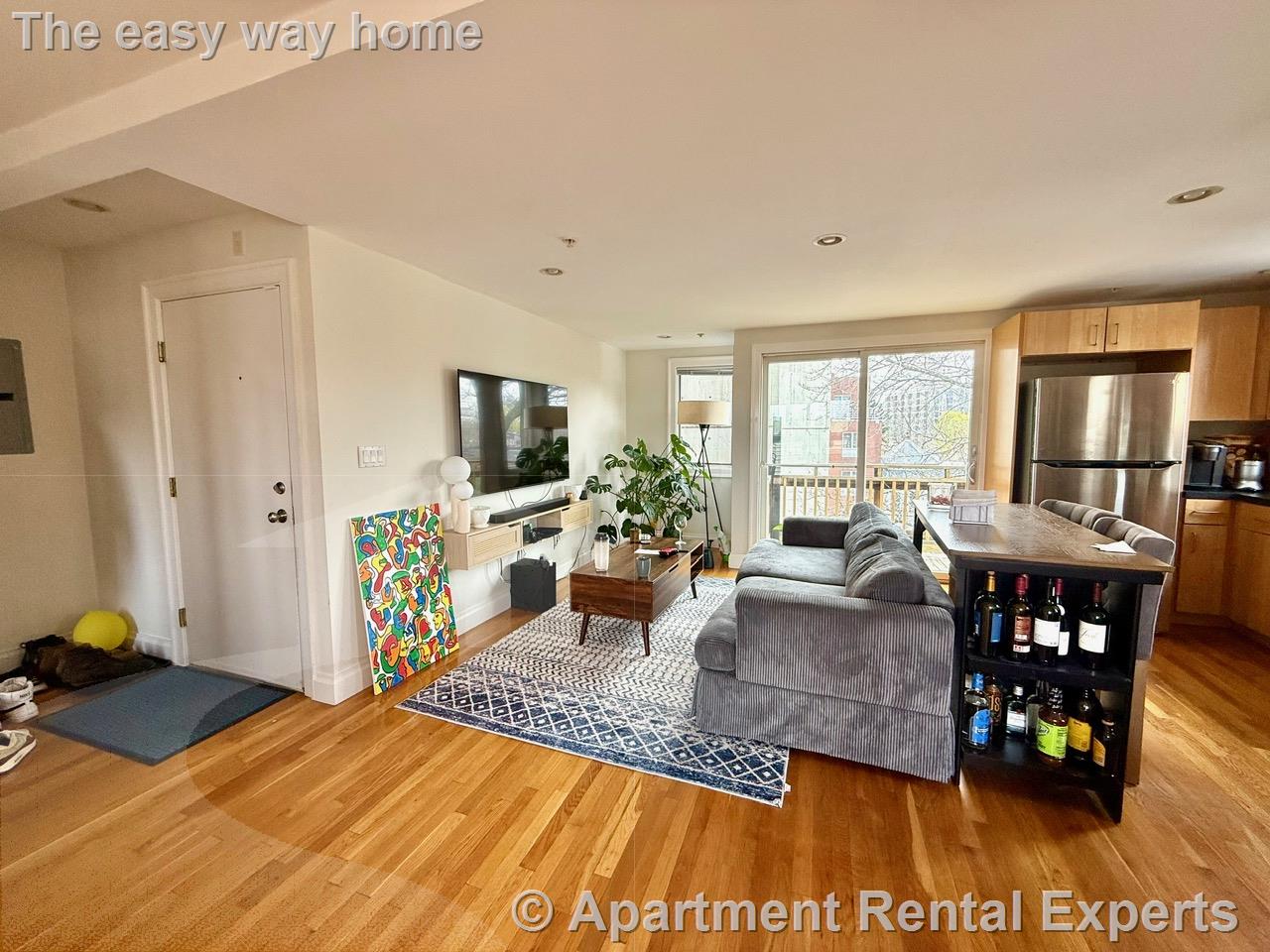 1110 Massachusetts Ave, Harvard Square