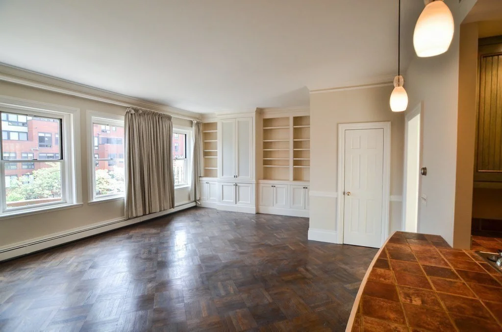 175 Newbury St, Back Bay