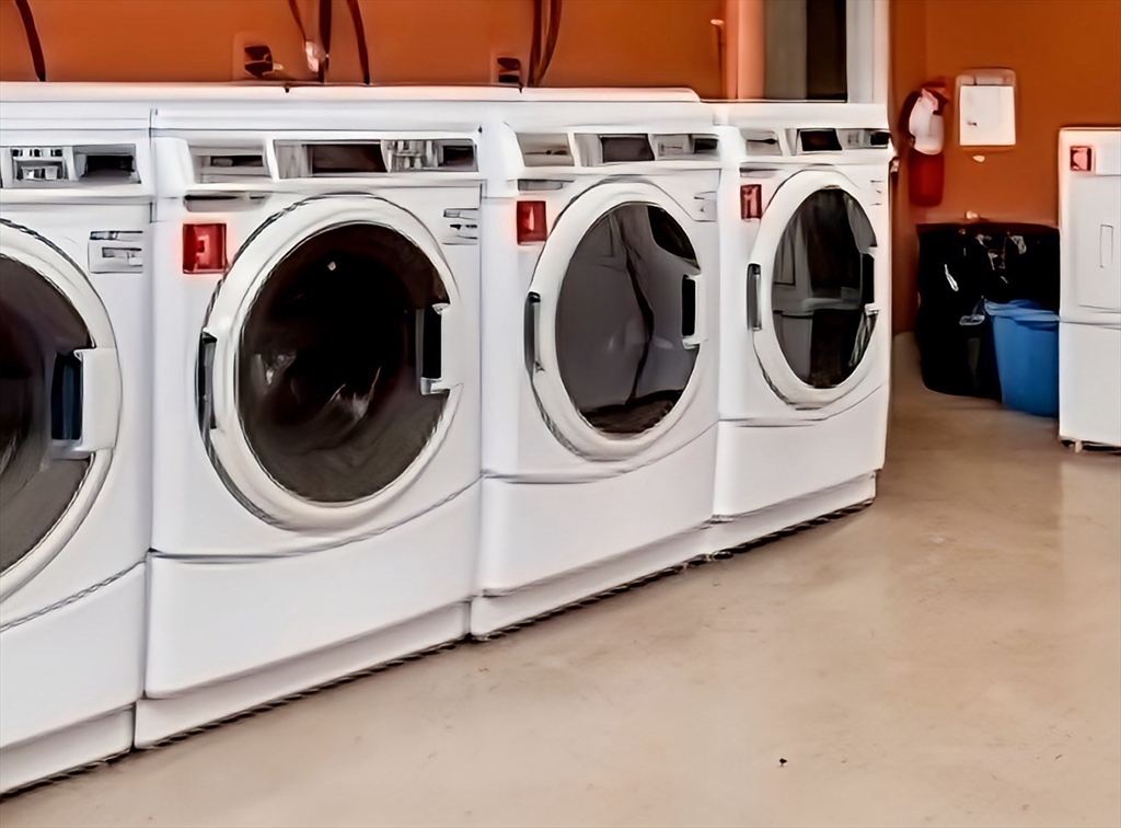 395 Broadway, Central Square