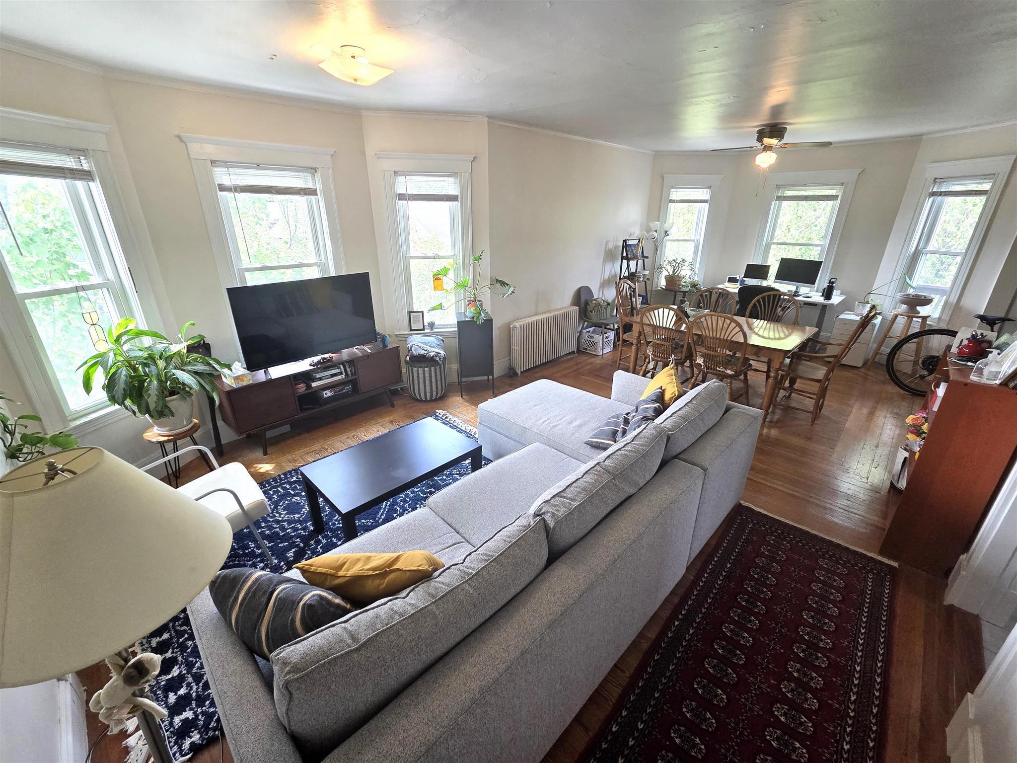 76 Lexington Ave, Powder House Square