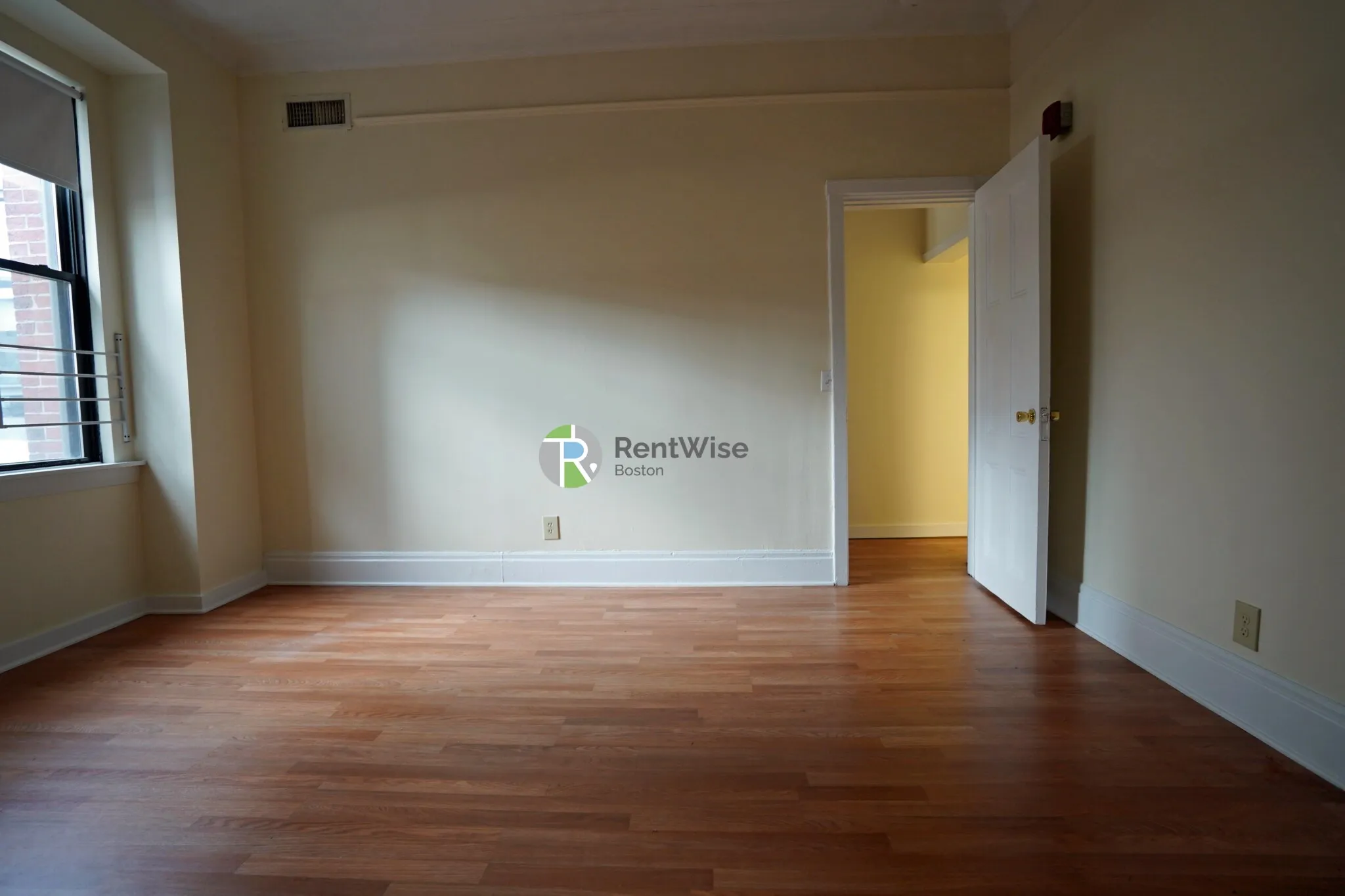62 Boylston St, Boston Downtown