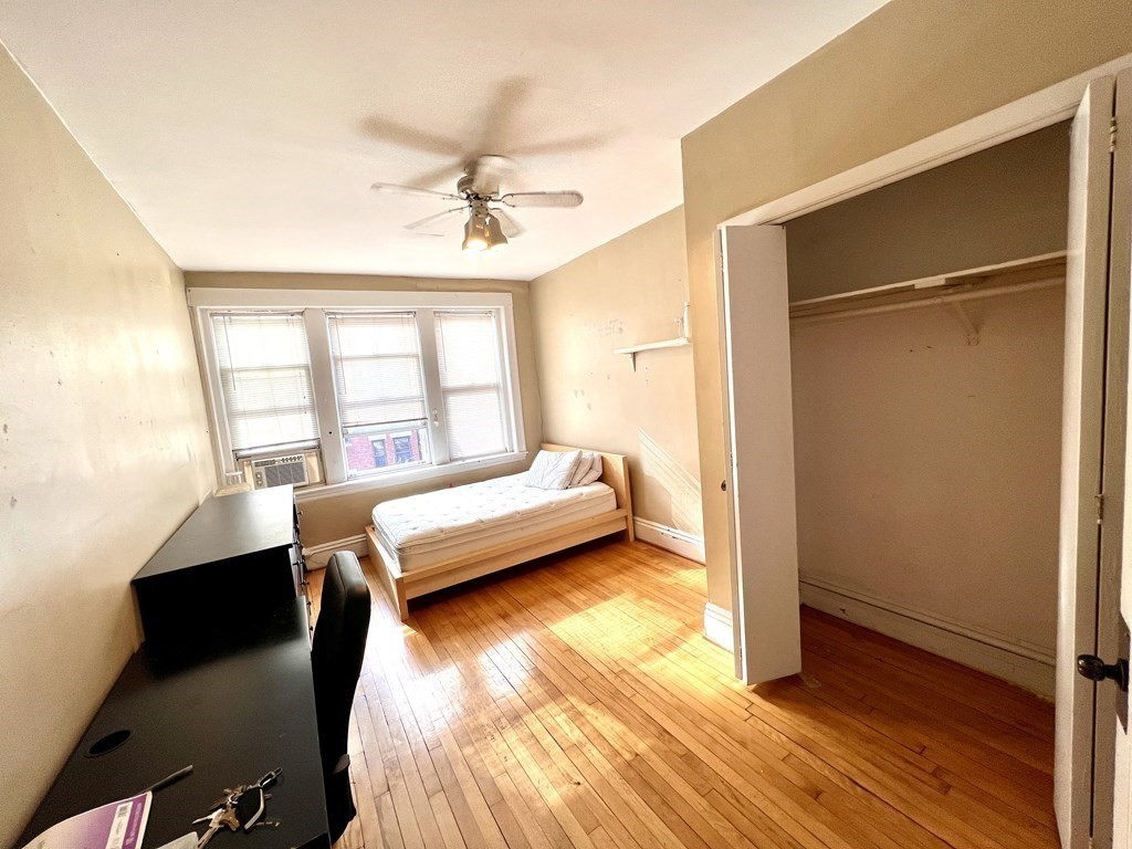 32 Reedsdale St, Allston