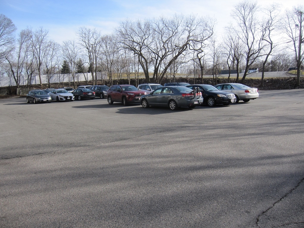 270 Quarry St, Quincy