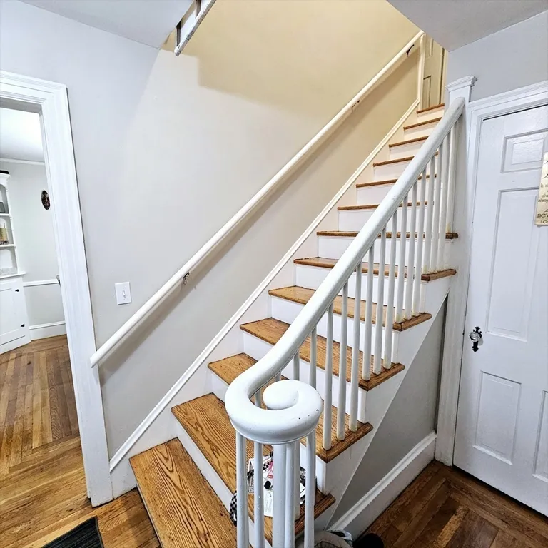 184 Canton St, East Side