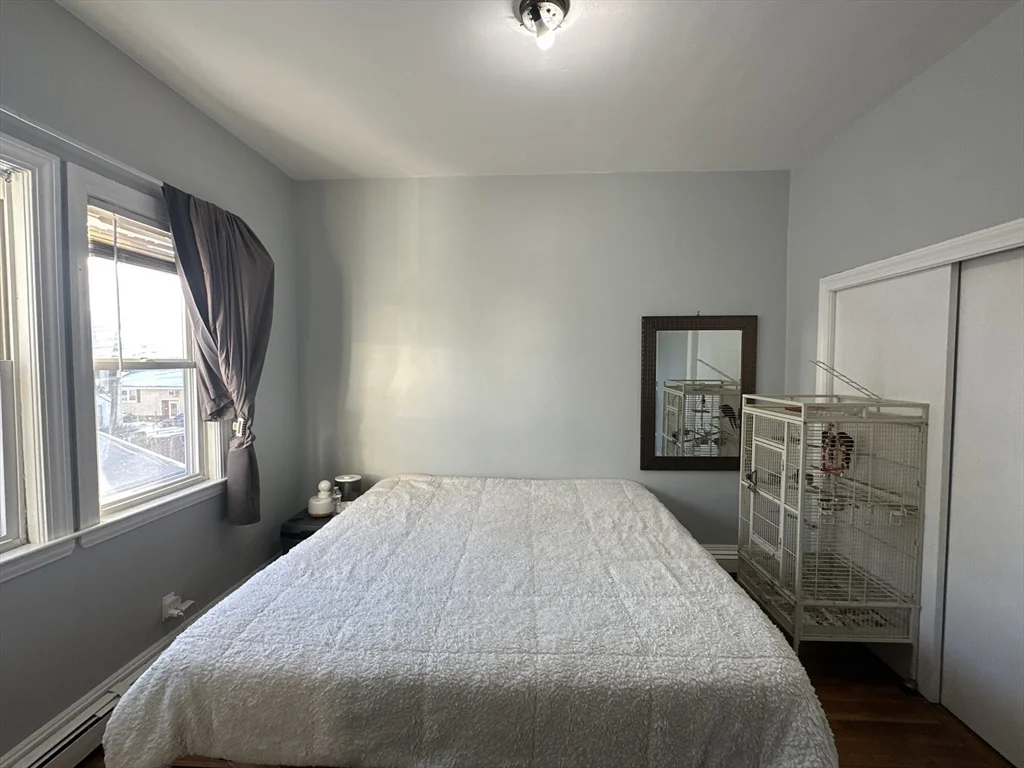 332 Main St, Everett