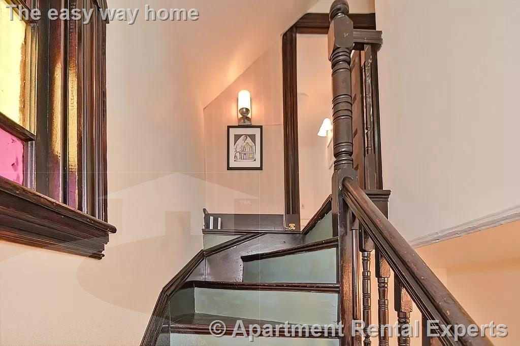 22 Dell St, East Somerville