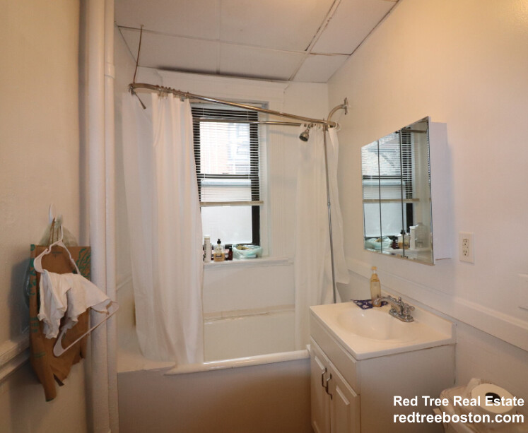 409 Huntington Ave, Fenway