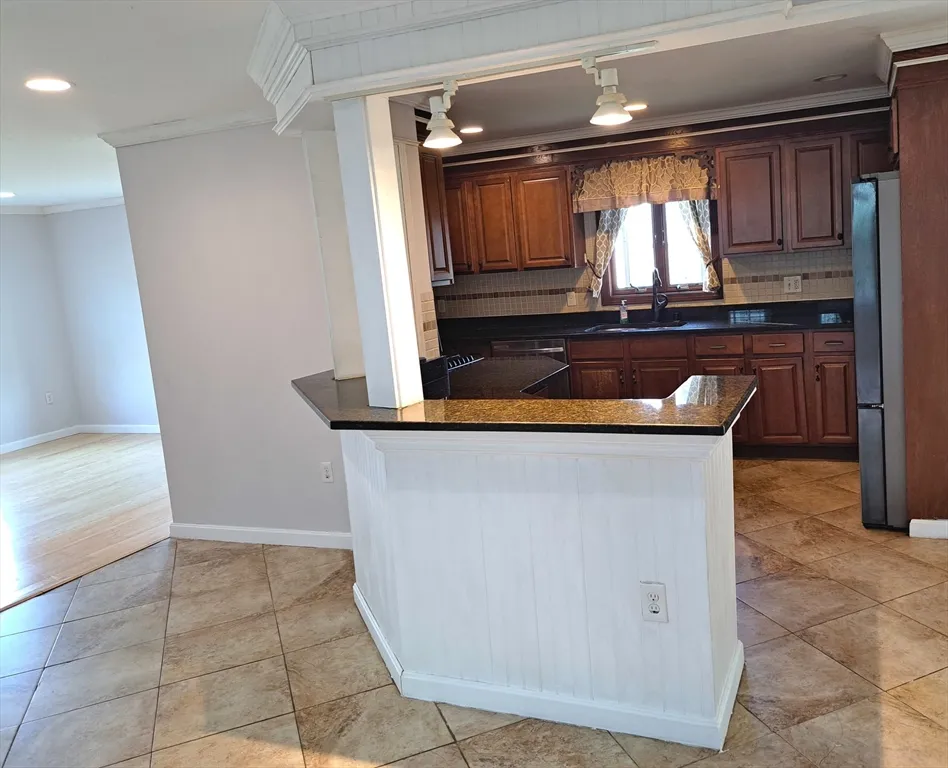 158 Baker St, West Roxbury