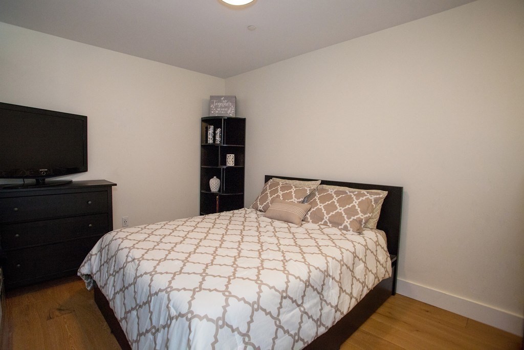 250 Meridian St, East Boston