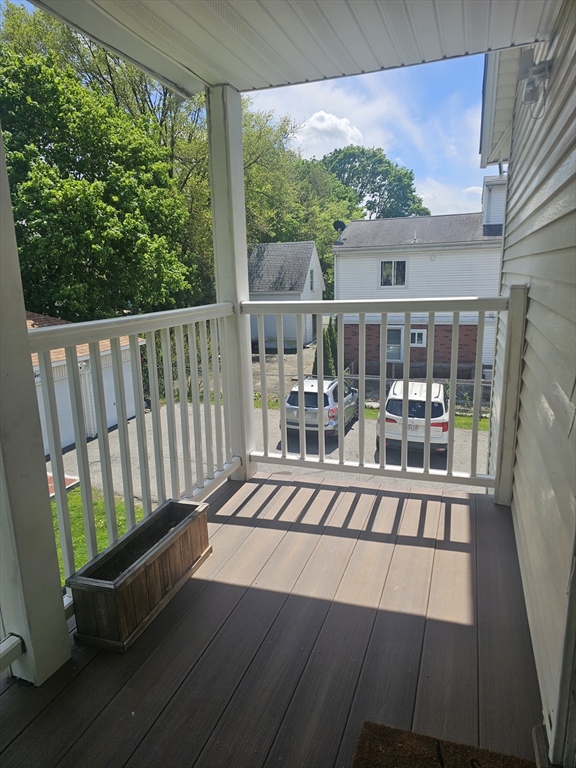 304 Wood Ave, Hyde Park