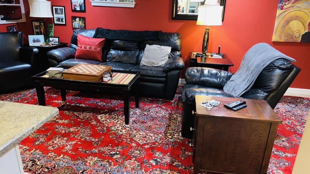 48 Trapelo, Brighton