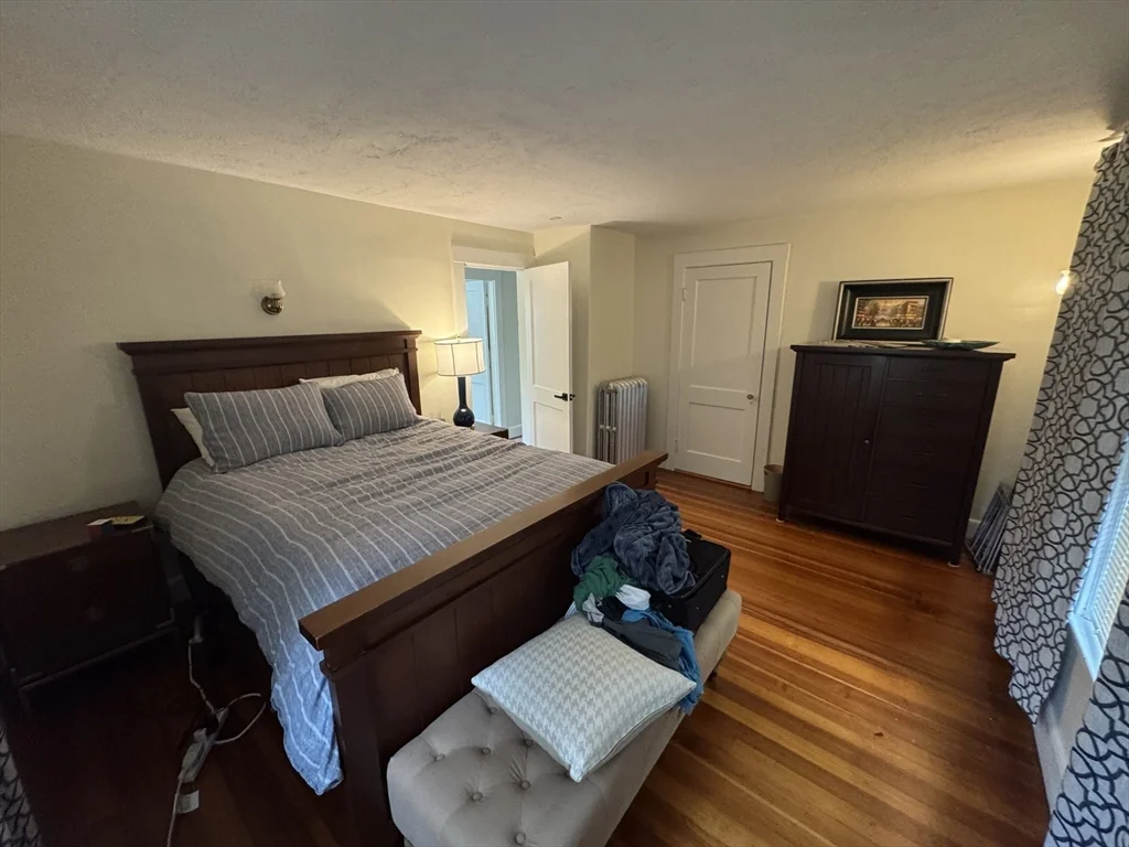 36 Evergreen Ave, Newton