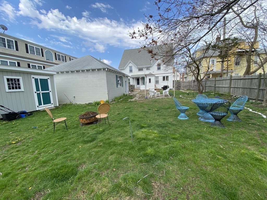 8 Trafford St, Quincy