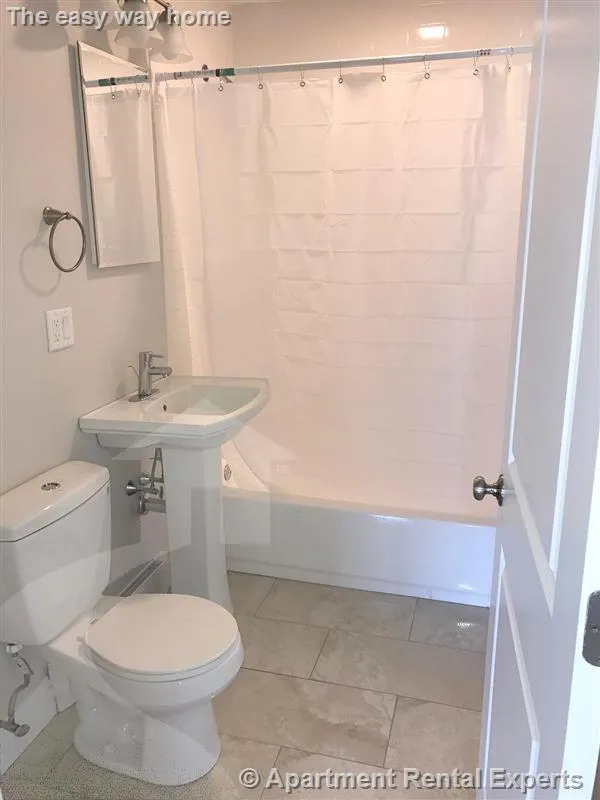 134 Summer St, Malden Center